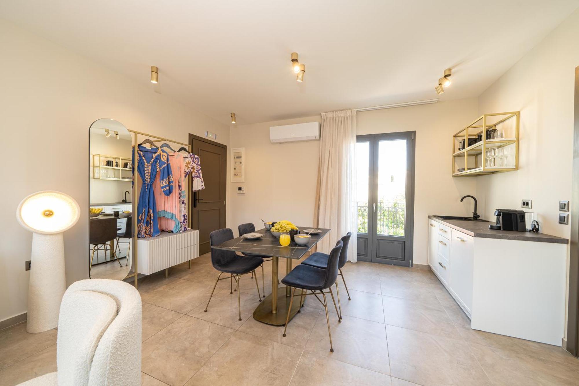 Kantada Central Suite Argostoli  Eksteriør billede